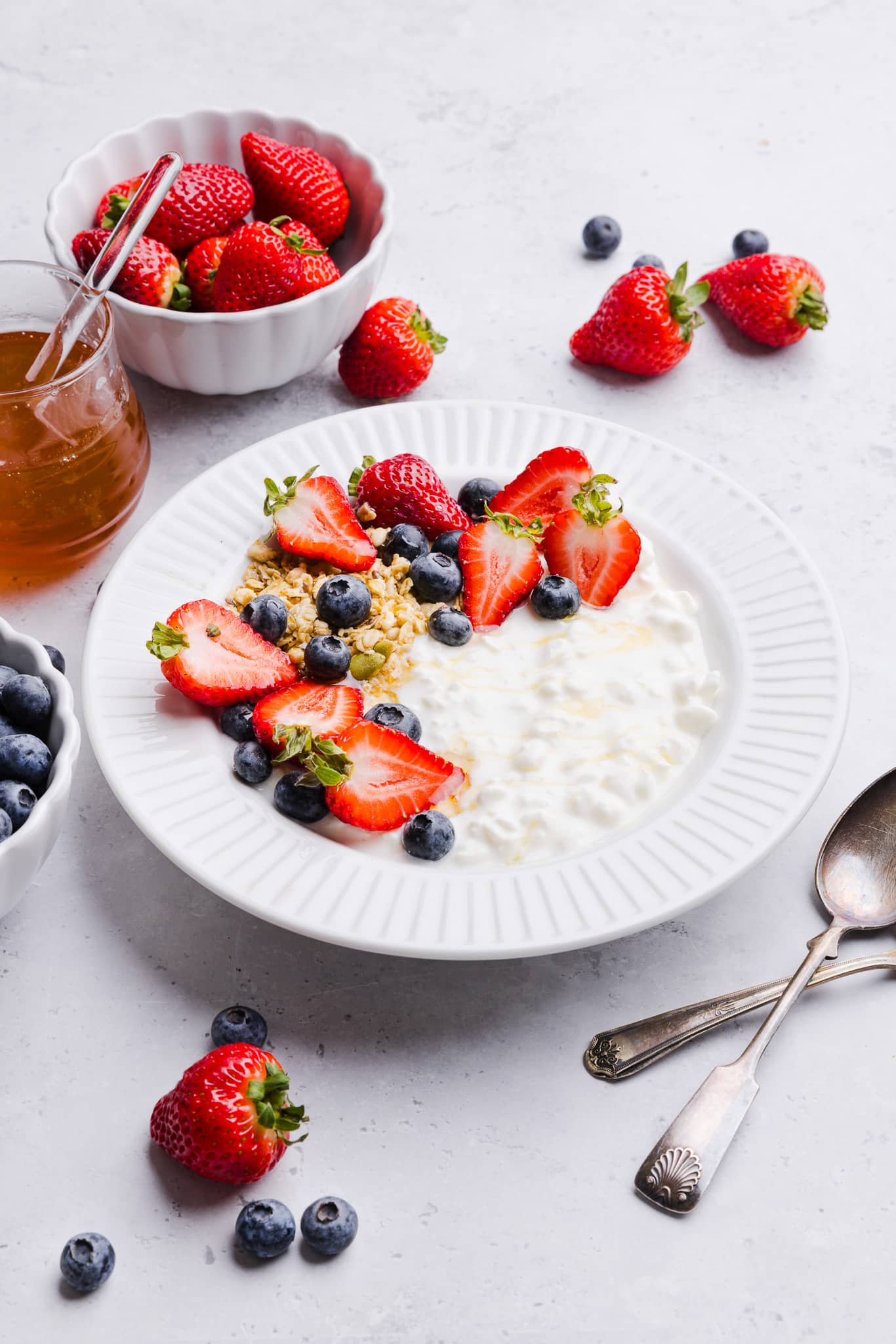Cottage Cheese & Fruit: A Delicious, Naturally Sweet Revival